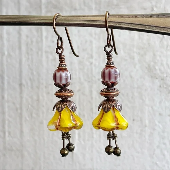 ARTISAN Earrings “Fall Bouquet” - Dangles - Picture 2 of 9
